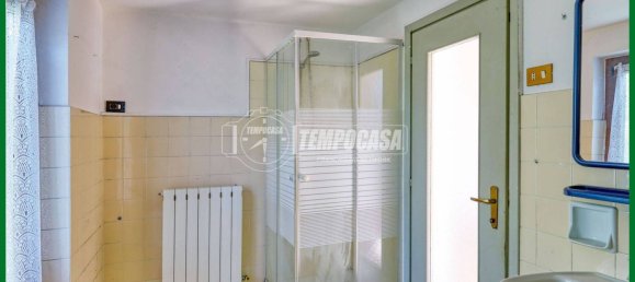 3 bedrooms House in Varese, Italy No. 292652 23