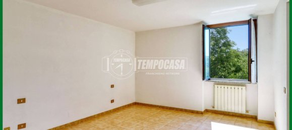 3 bedrooms House in Varese, Italy No. 292652 13