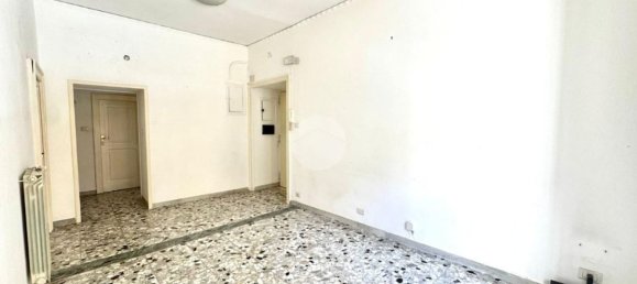 Apartamento T3 em Naples, Italy N.º 339415 4