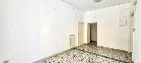 Apartamento T3 em Naples, Italy N.º 339415 2