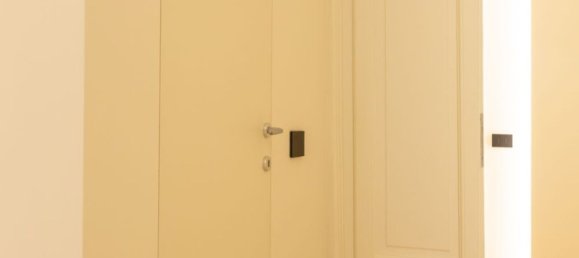 3 bedrooms Apartment in Milan, Italy No. 314199 24