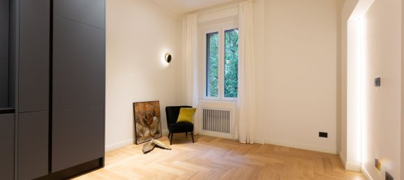 3 bedrooms Apartment in Milan, Italy No. 314199 17