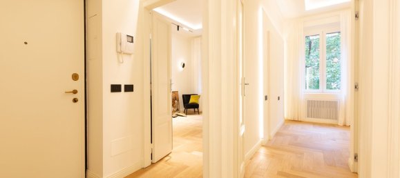 3 bedrooms Apartment in Milan, Italy No. 314199 21