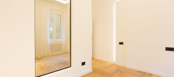 3 bedrooms Apartment in Milan, Italy No. 314199 7