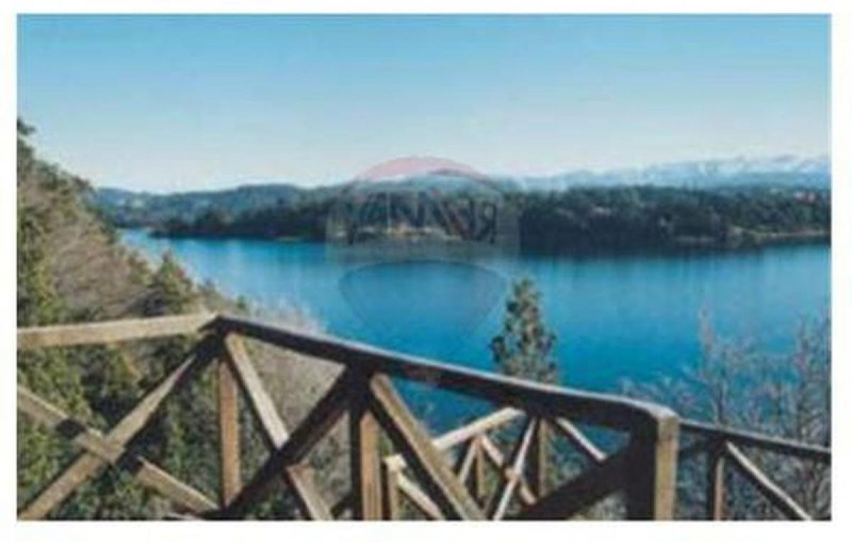 30000m² Commercial property in San Carlos de Bariloche, Argentina No. 27312