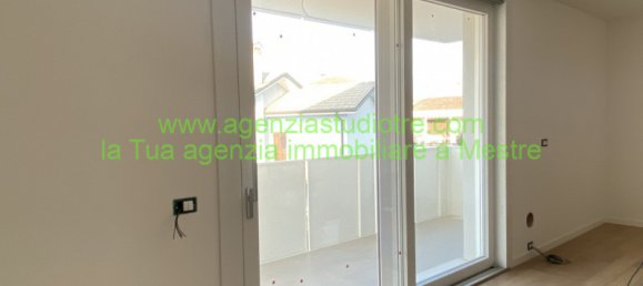 2 rooms Apartment in Treviso, Italy No. 59153 6