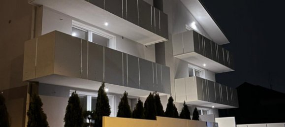 2 rooms Apartment in Treviso, Italy No. 59153 2