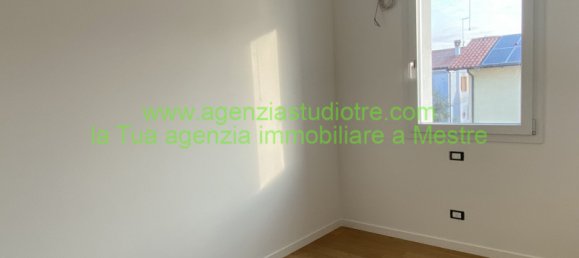 2 rooms Apartment in Treviso, Italy No. 59153 17