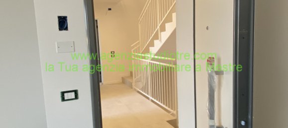 2 rooms Apartment in Treviso, Italy No. 59153 20