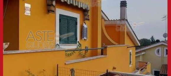 5 bedrooms Apartment in Rome, Italy No. 330840 11