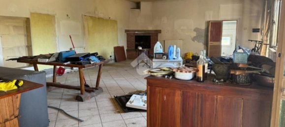 Casa de 2 habitaciónes en Ponte Buggianese, Italy No. 298964 7