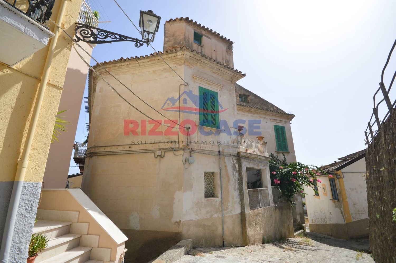 Casa de 4 divisões em Corigliano Rossano, Italy N.º 168899