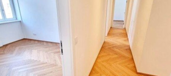 Квартира с 4 комнатами в Пенцинг, Австрия № 252432 18