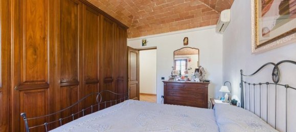 6 bedrooms House in Cascina, Italy No. 380659 7