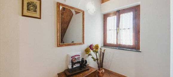 6 bedrooms House in Cascina, Italy No. 380659 4