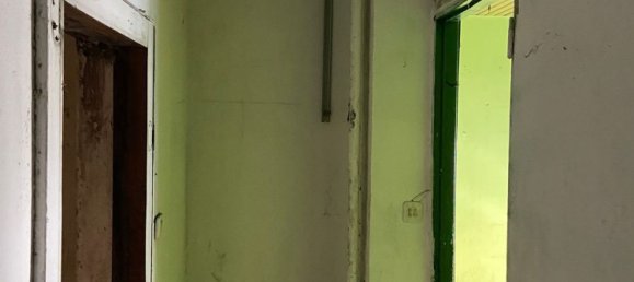 3 rooms Commercial property in Rome, Italy No. 96237 6