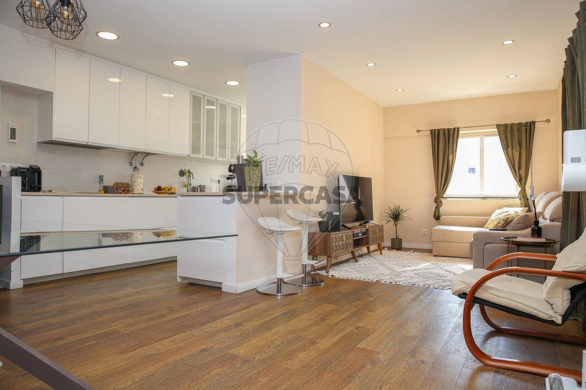 2 bedrooms Apartment in Arruda dos Vinhos, Portugal No. 301843