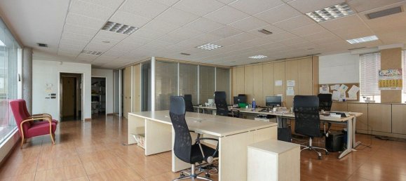 Офис 2329м² в Армилья, Испания № 151246 59