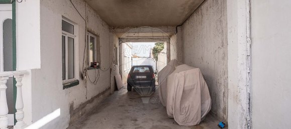 3 bedrooms House in Nazare, Portugal No. 23755 24