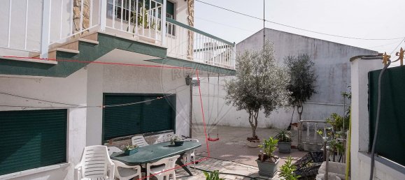 3 bedrooms House in Nazare, Portugal No. 23755 25