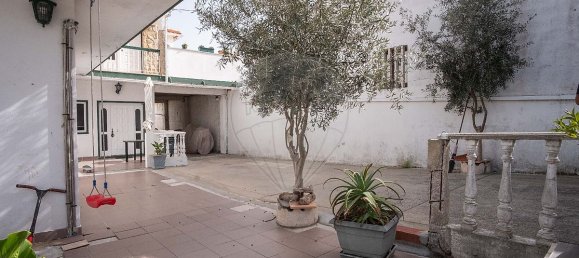 3 bedrooms House in Nazare, Portugal No. 23755 22