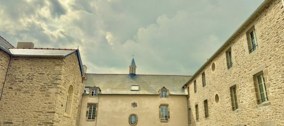 Apartamento de 3 dormitorios en Cancale, France No. 361104 6