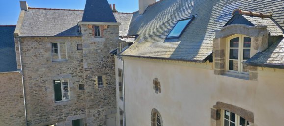 Apartamento de 3 dormitorios en Cancale, France No. 361104 7