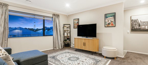 Casa T2 em Whitby, New Zealand N.º 23 24