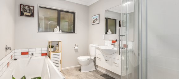 Casa T2 em Whitby, New Zealand N.º 23 13