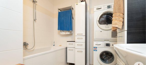 3 rooms Apartment in Laxenburg, Austria No. 189279 8