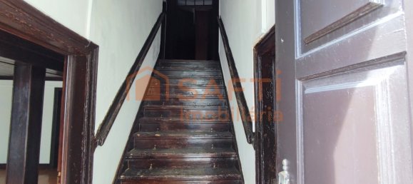 Дом с 4 спальнями в Монтемор у Велью, Португалия № 179921 9