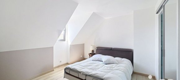 Casa T4 em Les Chapelles-Bourbon, France N.º 325374 12