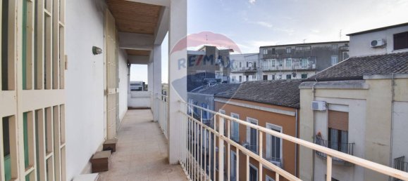 5 غرف نوم قطعة أرض في Catania, Italy رقم 263071 9