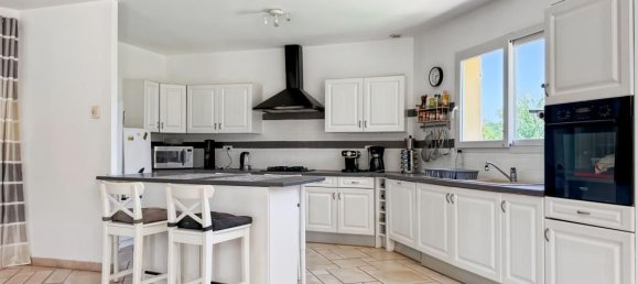 6 bedrooms House in Saint-Etienne-de-Tulmont, France No. 286538 4