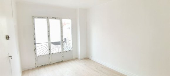 Дом с 3 спальнями в Сен-Дени, Франция № 122758 4