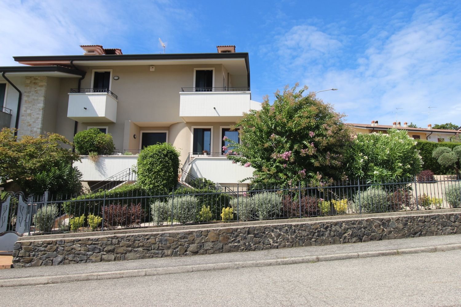 5 bedrooms House in Arzignano, Italy No. 326934