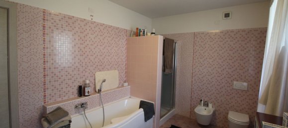 5 bedrooms House in Arzignano, Italy No. 326934 13