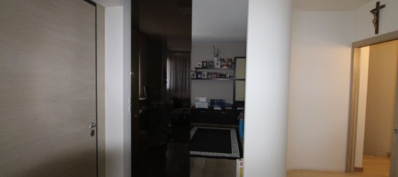 5 bedrooms House in Arzignano, Italy No. 326934 20