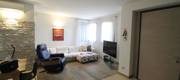 5 bedrooms House in Arzignano, Italy No. 326934 4