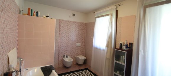 5 bedrooms House in Arzignano, Italy No. 326934 14