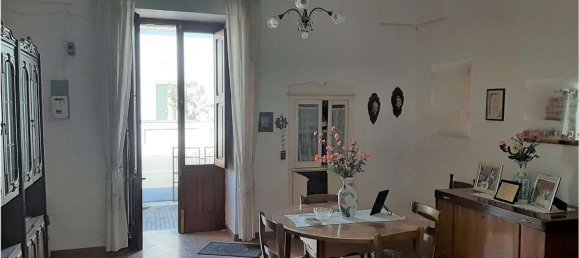 4 bedrooms House in Andrano, Italy No. 336497 2