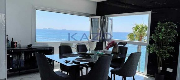 3 bedrooms Apartment in Germasogeia, Cyprus No. 13993 5