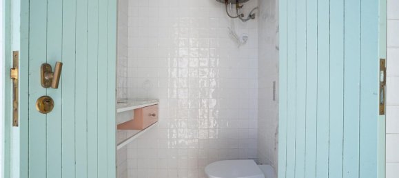 Studio in Porto, Portugal No. 96749 19