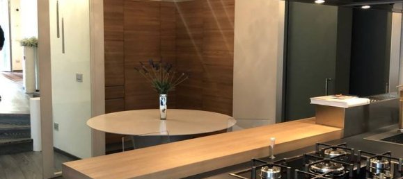 4 bedrooms Apartment in Gallarate, Italy No. 86559 2