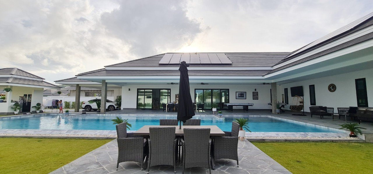 4 bedrooms Cafe / restaurant in Hua Hin, Thailand No. 6508