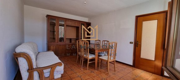 4 rooms House in Cavaso del Tomba, Italy No. 233826 3