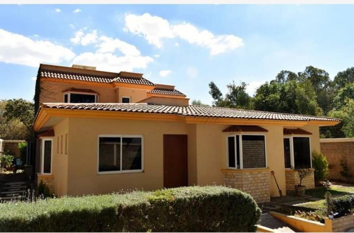 4 bedrooms House in Puebla, Mexico No. 155228