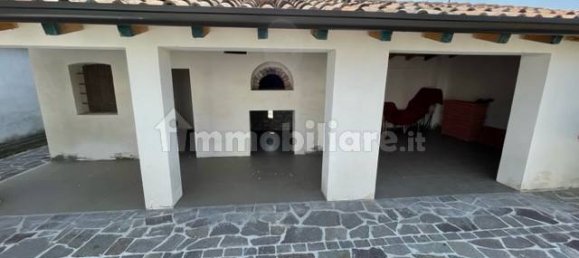 2 bedrooms House in Suzzara, Italy No. 91869 10