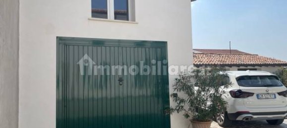 2 bedrooms House in Suzzara, Italy No. 91869 9