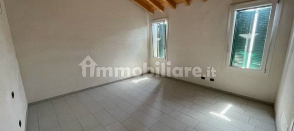 2 bedrooms House in Suzzara, Italy No. 91869 21